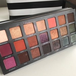 Urban Decay Born to Run Palette